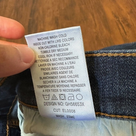 ELSE Mid-Rise Cropped Skinny Jeans in Blue - Picture 11 of 14